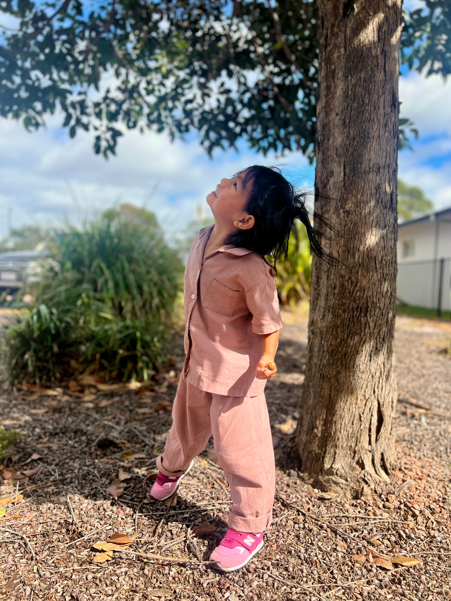 Little Steps (Mauve-taupe)