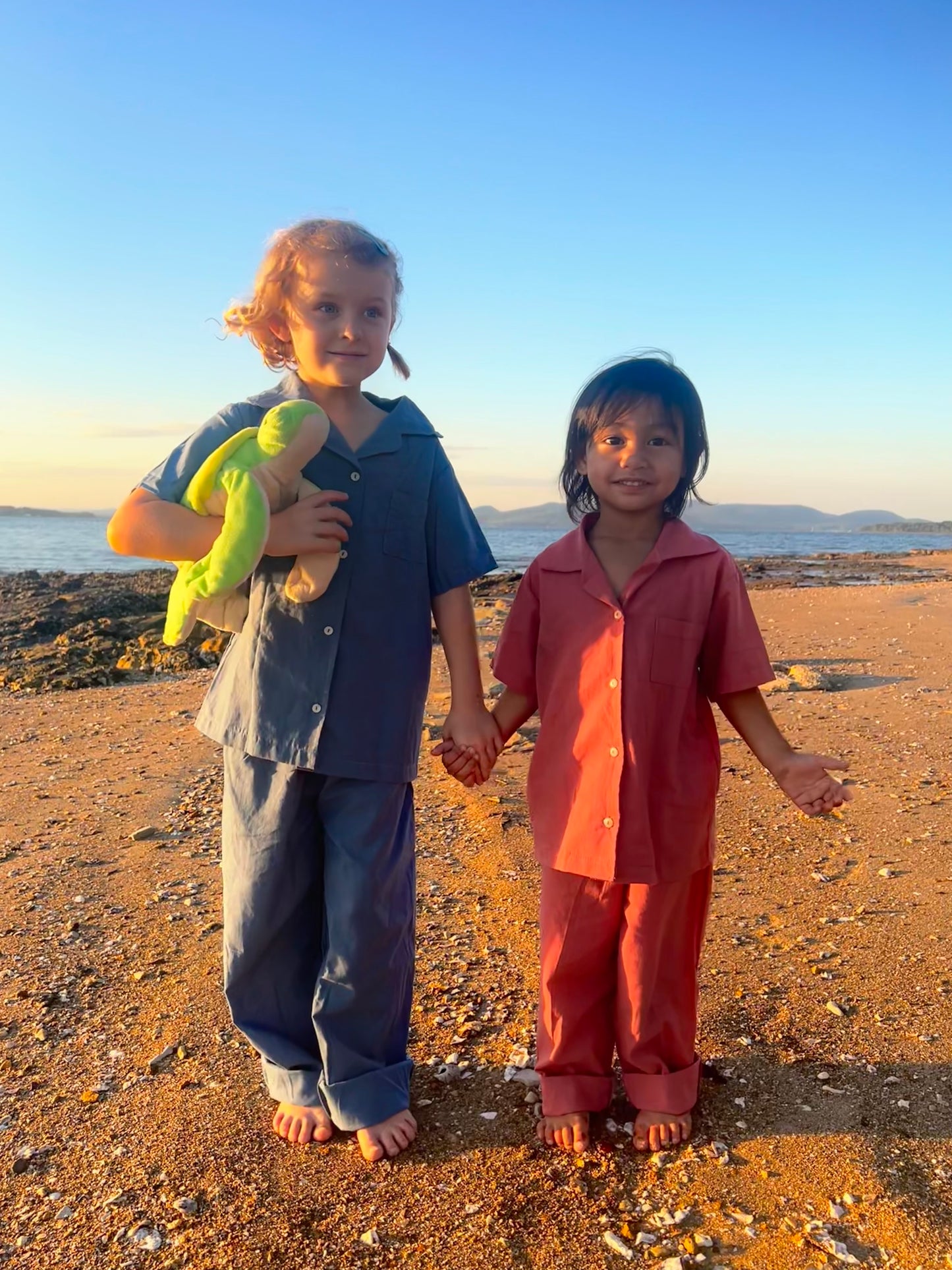 Morning Snuggles (Rose)