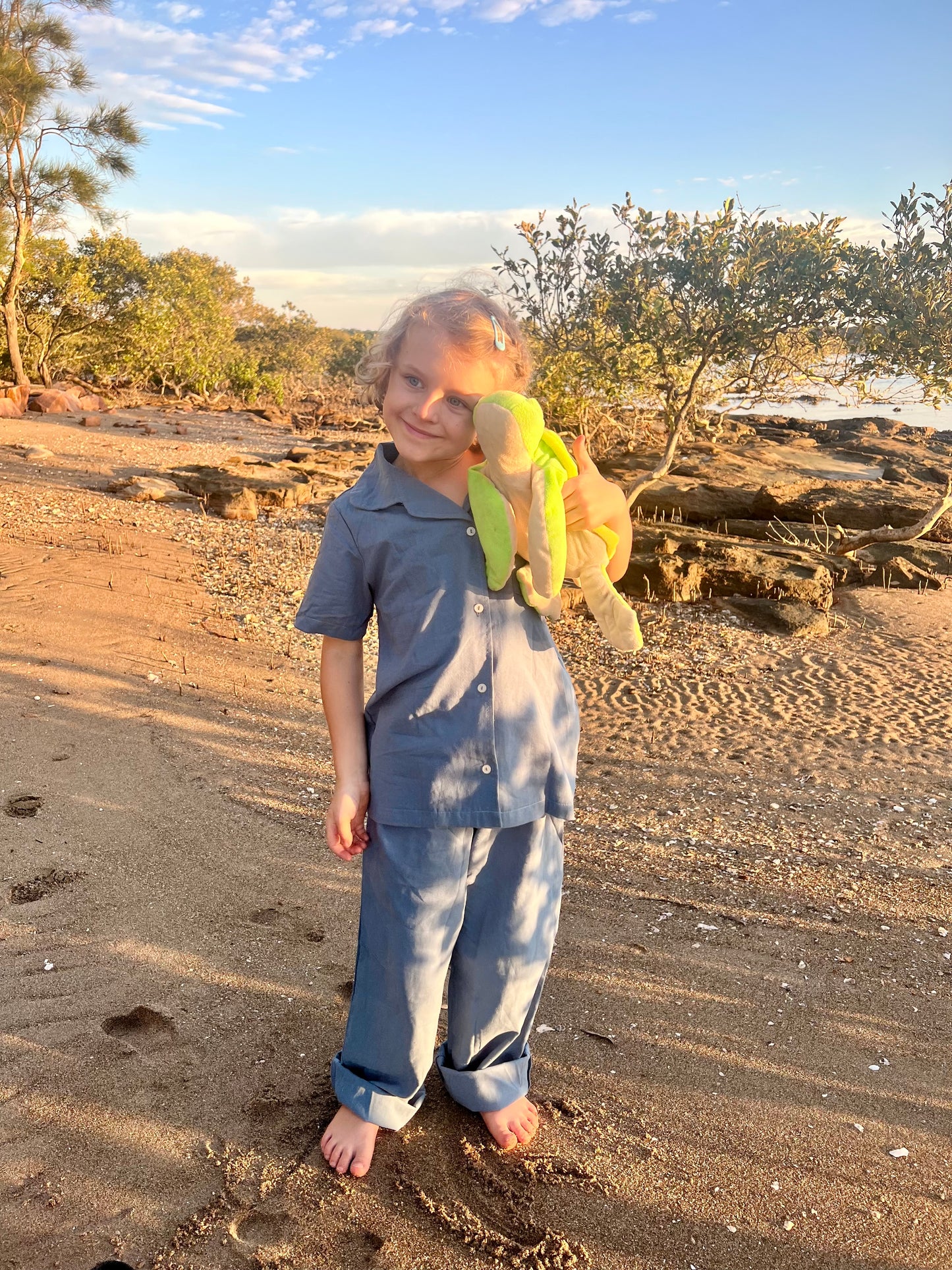 Sky Stretches (French Blue)