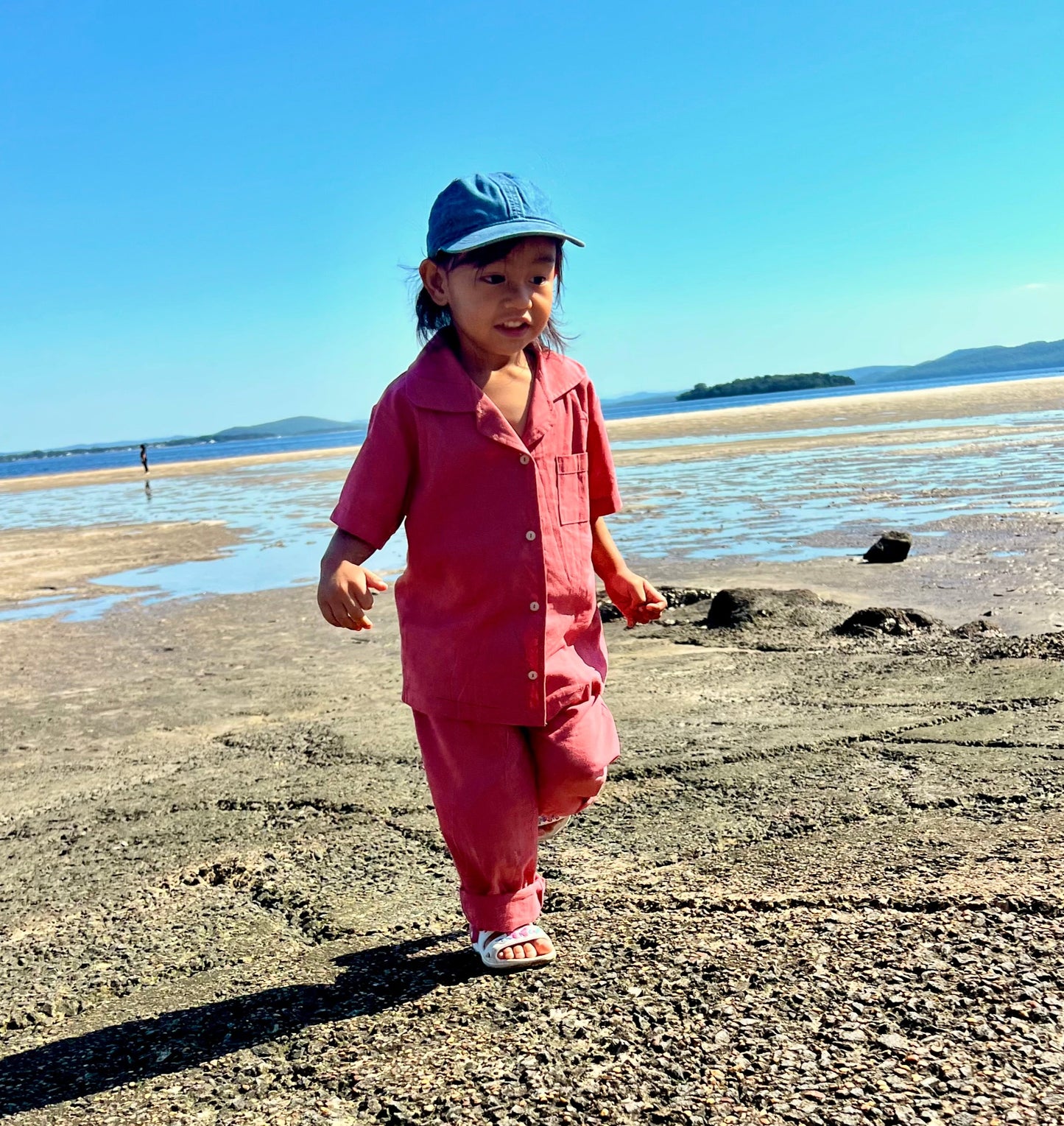 Morning Snuggles (Rose)