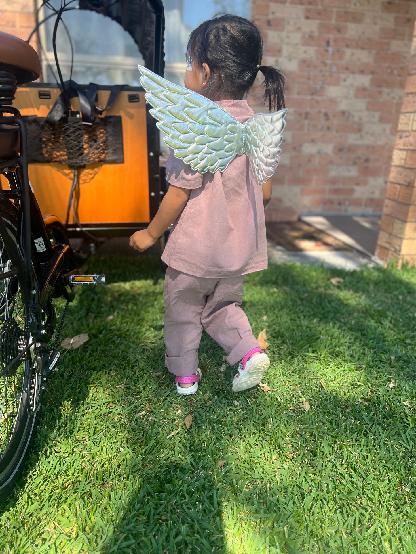 Little Steps (Mauve-taupe)