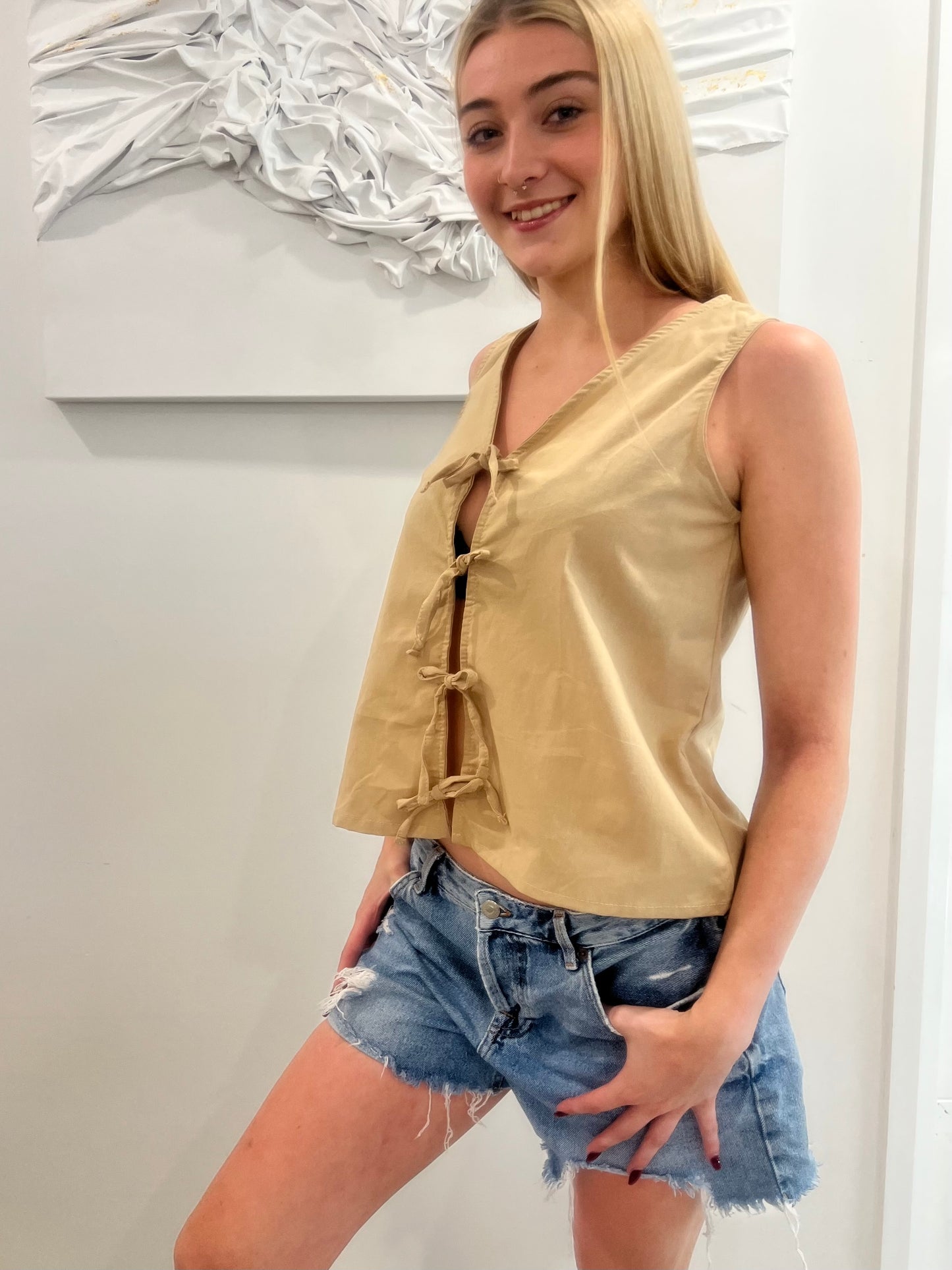 Sleeveless Ribbon Top